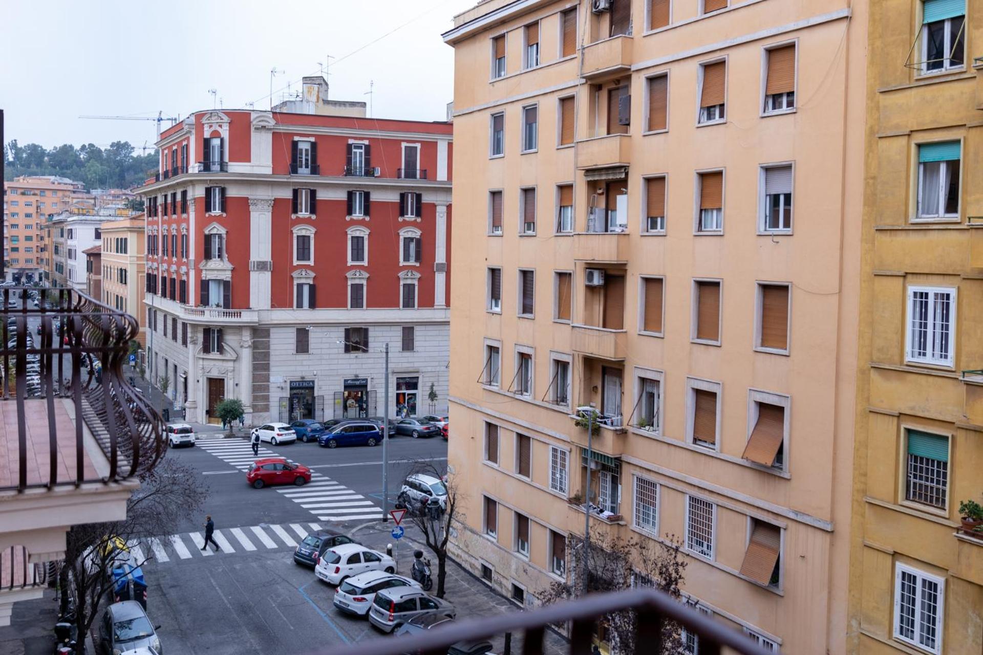 Giuliana Apartment Vatican — Photos 2